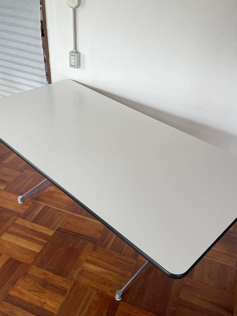 ハーマンミラー ヴィンテージ イームズ コントラクト ミーティング テーブル 1