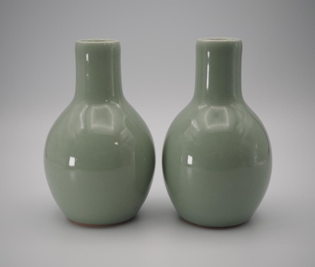 帝室技芸員判あり 三代清風与平造 青磁 徳利 一対 共箱