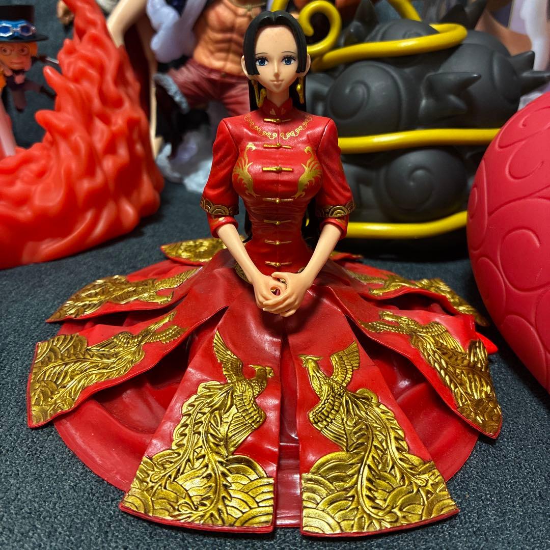 ワンピース フィギュア 11体 まとめ売り - メルカリ