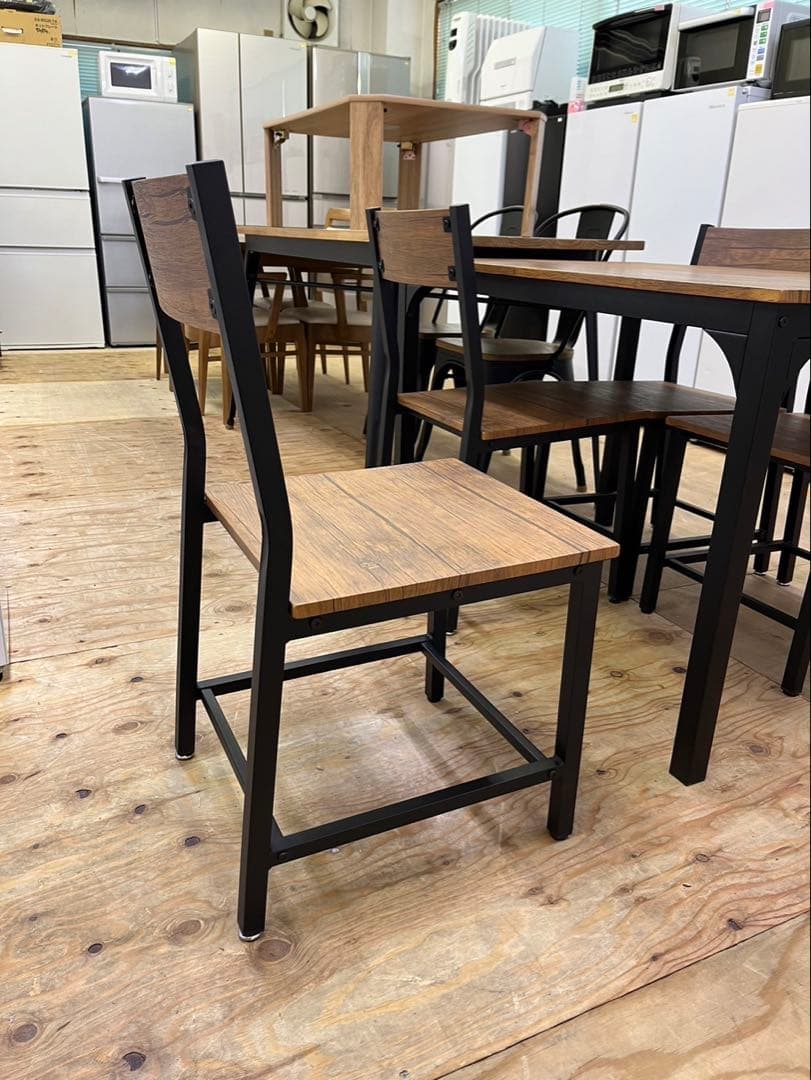 コンパクトな4人掛け!! スリーアイ ダイニングテーブル＆チェア×4脚セット