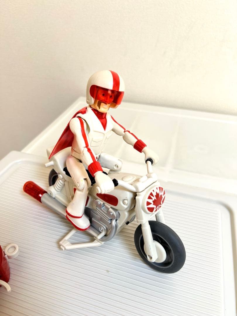 トイストーリー デュークカブーン、ラジコン