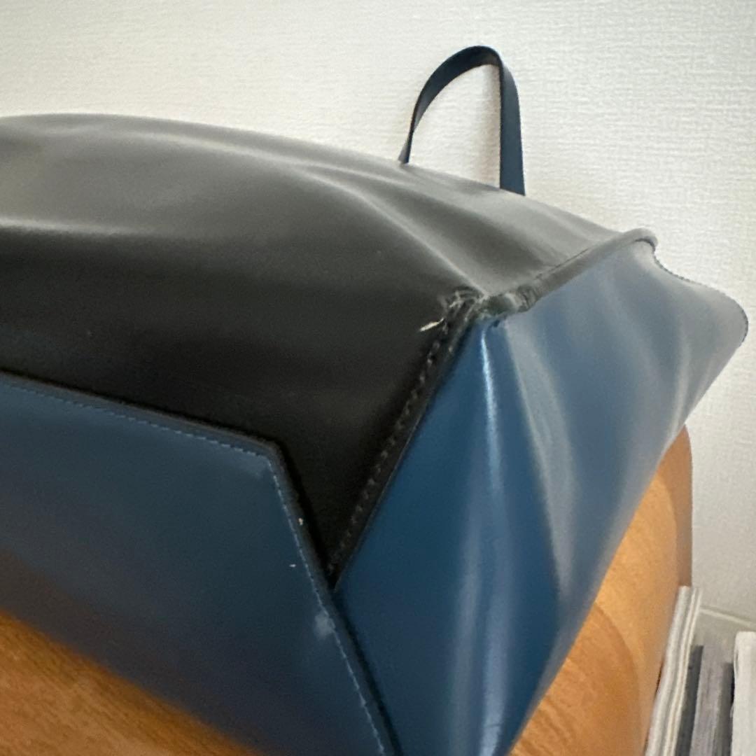 MARNI MUSEO ネイビー レザートートバッグ