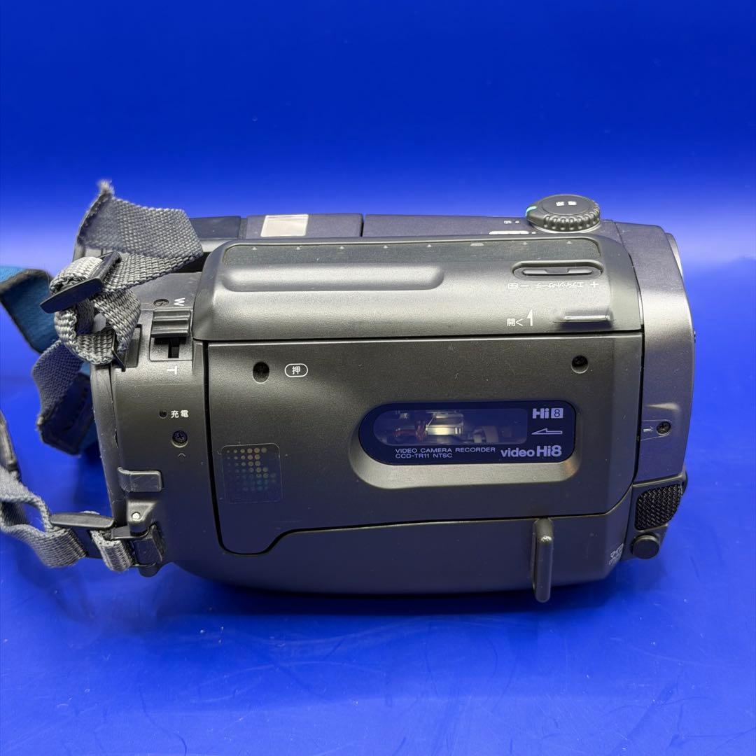 ソニーハンディカム 8ミリビデオカメラ Hi8 CCD-TR11 通電確認済み