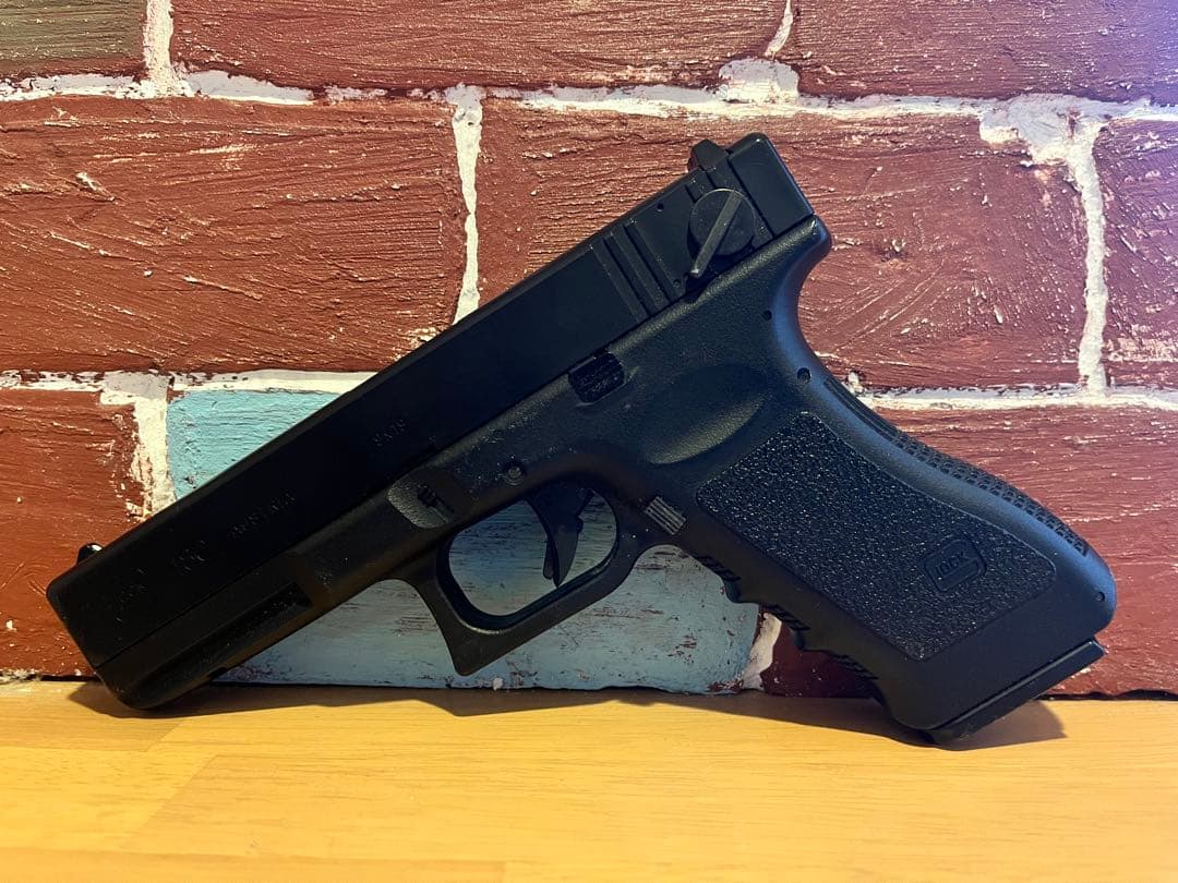 東京マルイ　GLOCK 18C 電動ガン