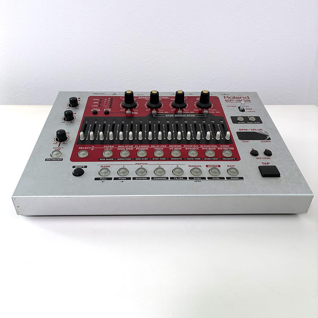 Roland EF-303 GROOVE EFFECTS エフェクター 取説付き Roland EF-303