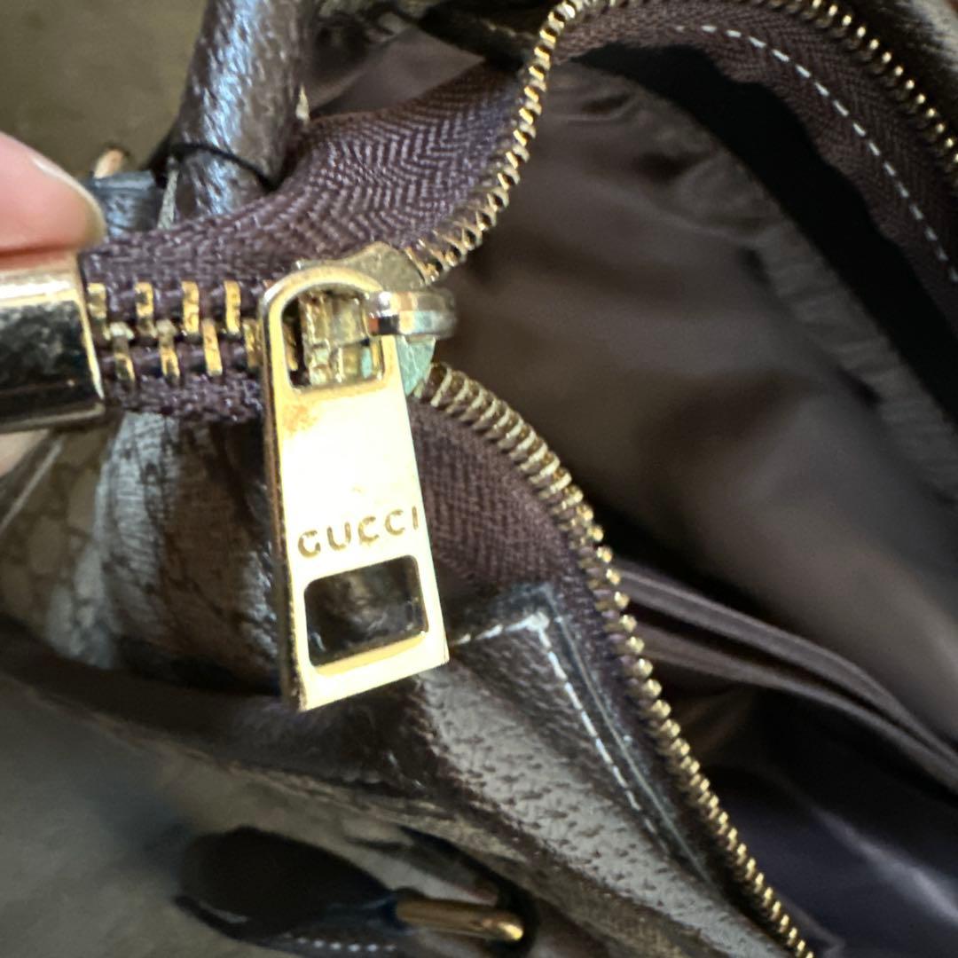 GUCCI GGキャンバス ショルダーバッグ