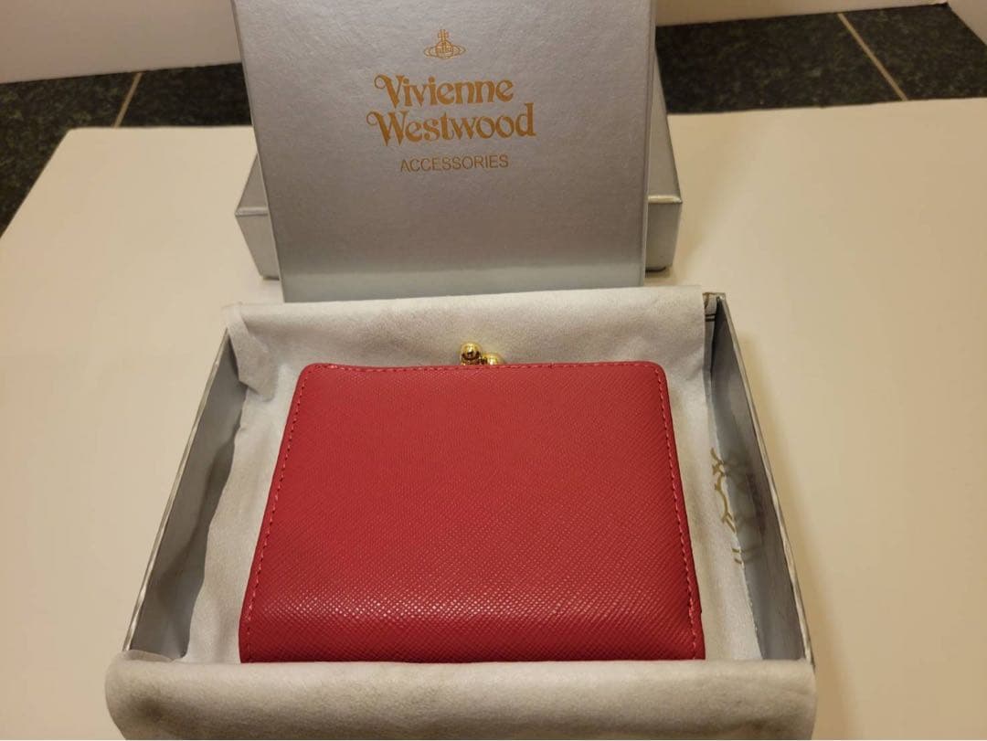 新品 Vivienne Westwood 二つ折り財布 PEACH