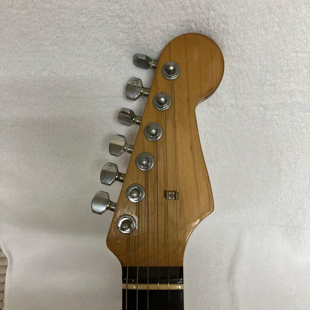 【エレキギター ストラトタイプ】