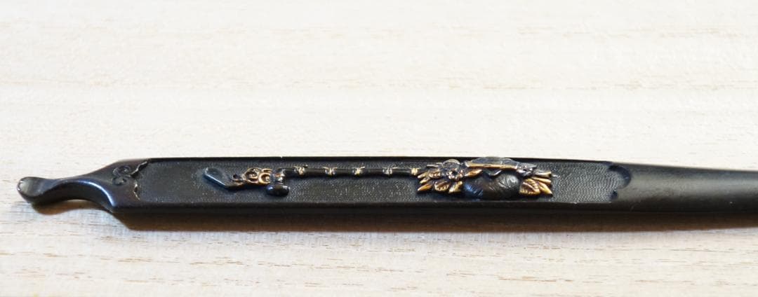 【 赤銅魚子地 祝飾図笄 】鍔 鐔 笄 日本刀 刀装具 武具 骨董 アンティーク