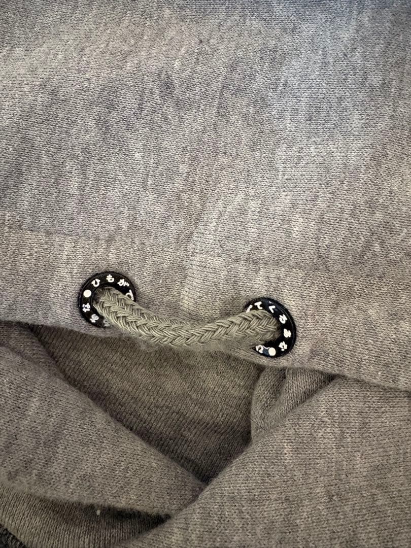 CUNEばらばらパーカー