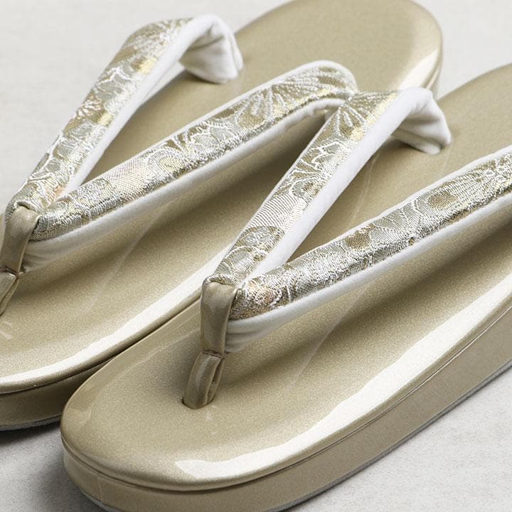 【新品】草履バッグセット フォーマル用 フリーサイズ 古典柄 帯地 03666N