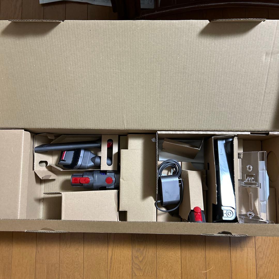 新品 Dyson cyclone ヘッドセット、 ミニヘッド他多数付き ヘッドホン