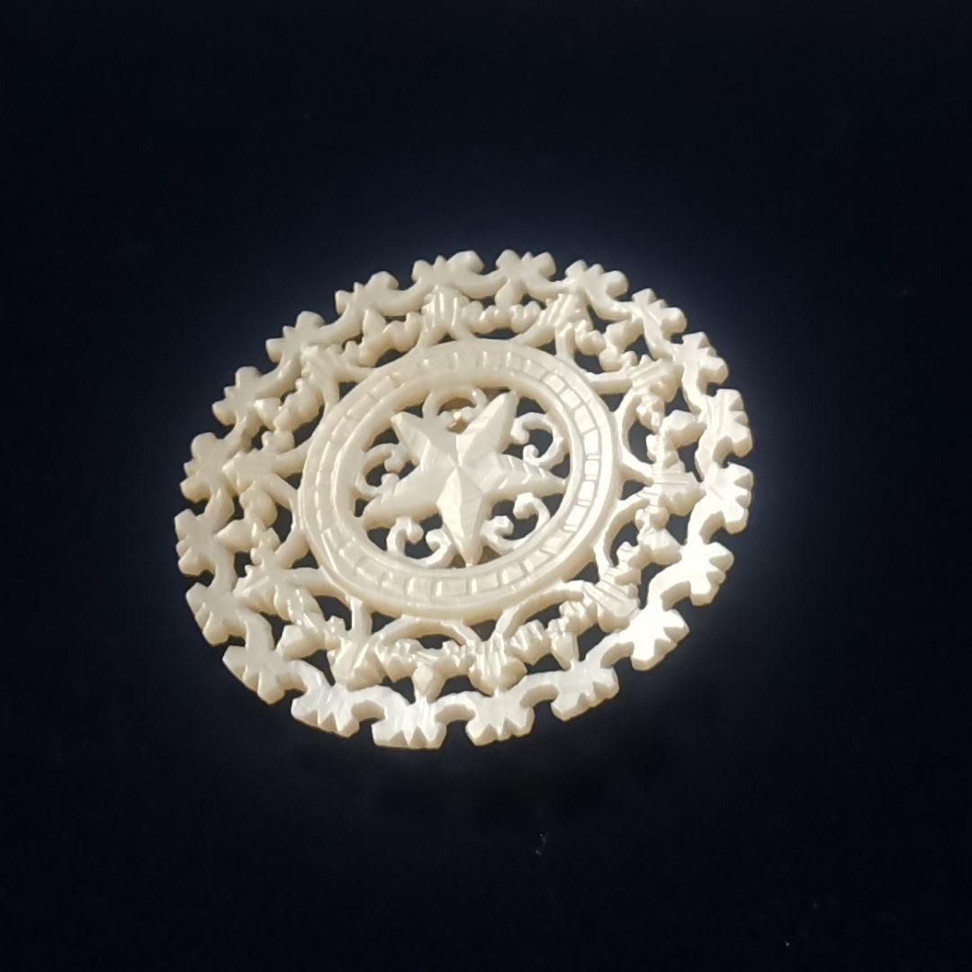 ベツレヘムパール | 五芒星・ボタン・ブローチ・ペンダントトップ - CO