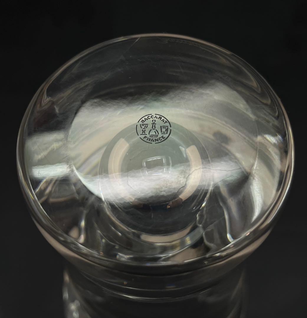 ハ*ナ様 バカラ トルネード 花瓶 斬新なデザインが高級感溢れる