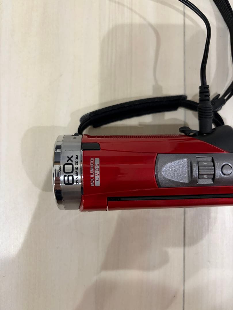 Victor/ビクター GZ-E700-R（レッド）　Everio/エブリオ