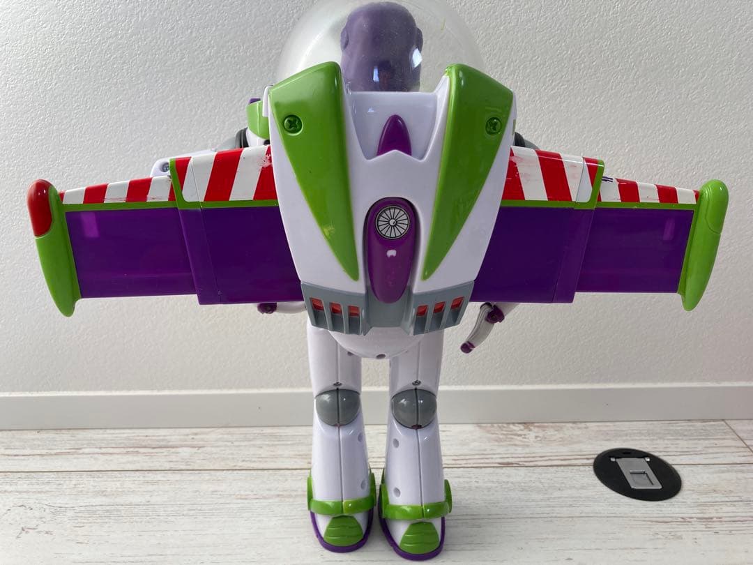 トイストーリー　リアルサイズトーキングフィギュア　ウッディ　バズ　ジェシー