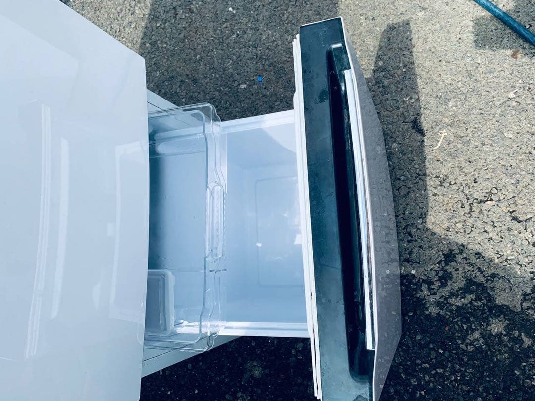 送料設置無料　Hisense 2ドア冷凍冷蔵庫HR-D15A