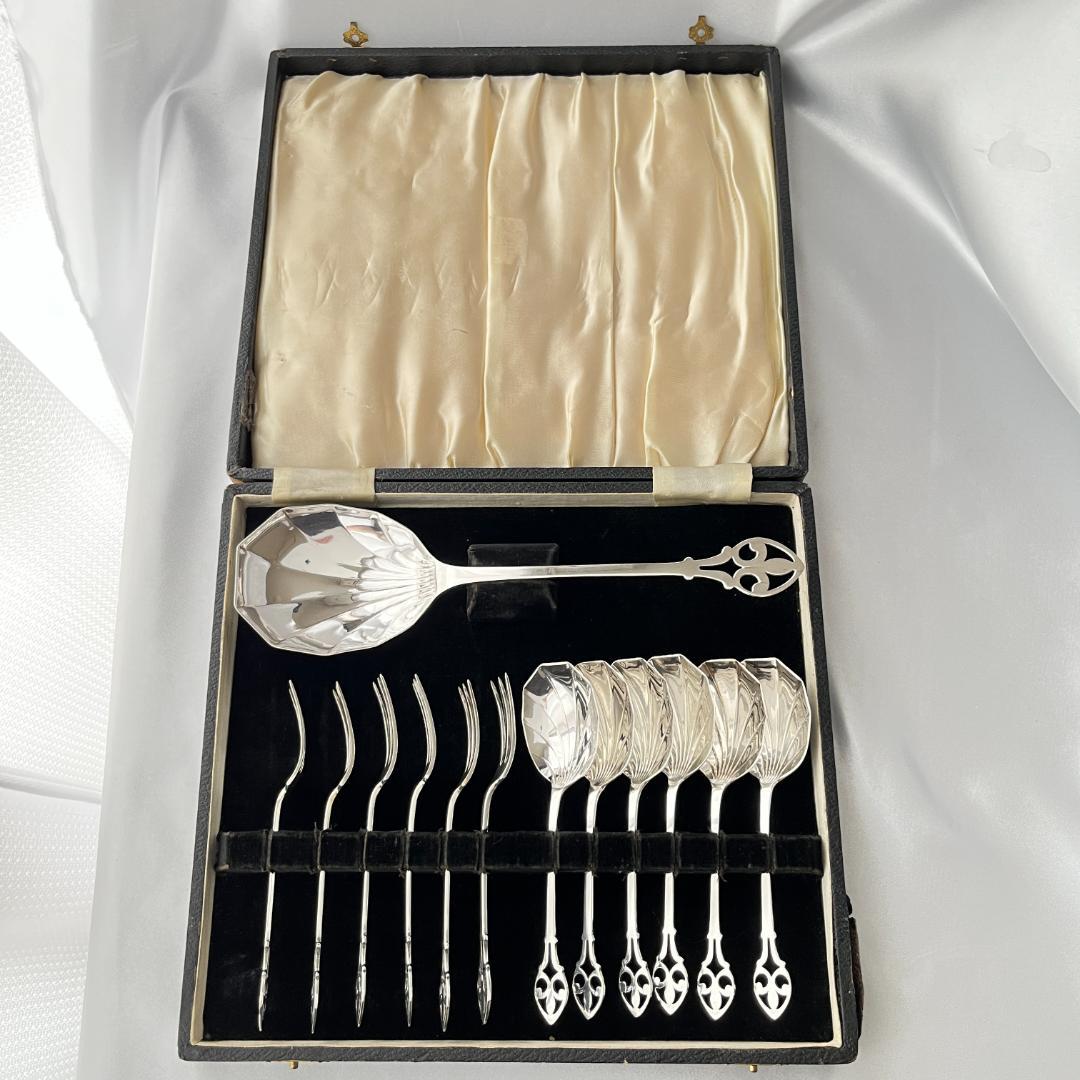 【英国】 透かしのアイスクリームセット スプーン / フォーク サーバー ケース