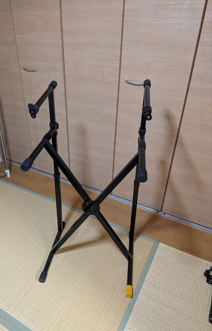 直接引取りのみ HERCULES ハーキュレス KS210B キーボードスタンド