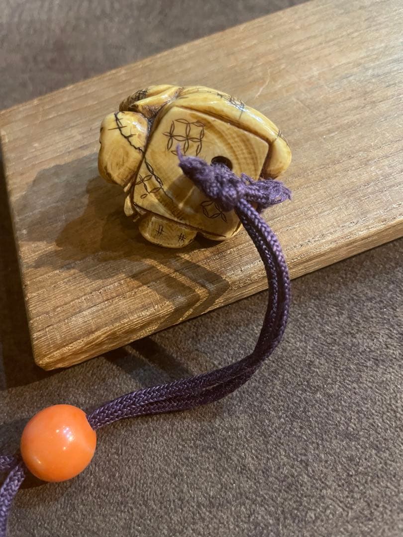 ⚫️新年セール⚫️ 梶川作 金蒔絵 印籠5段 根付含む