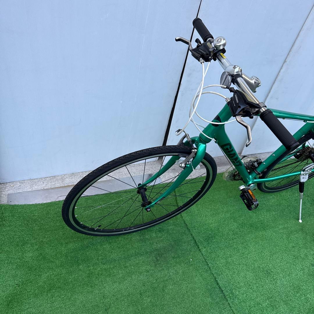 GIANT クロスバイク Mサイズ