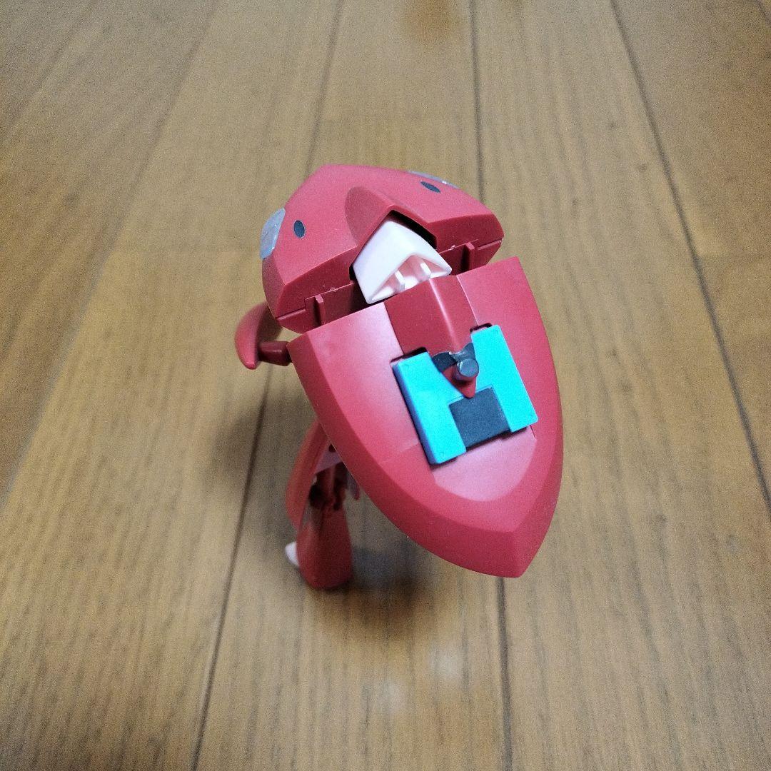 ポケモン プラモデル ゲノセクト 色違いゲノセクト メガルカリオ