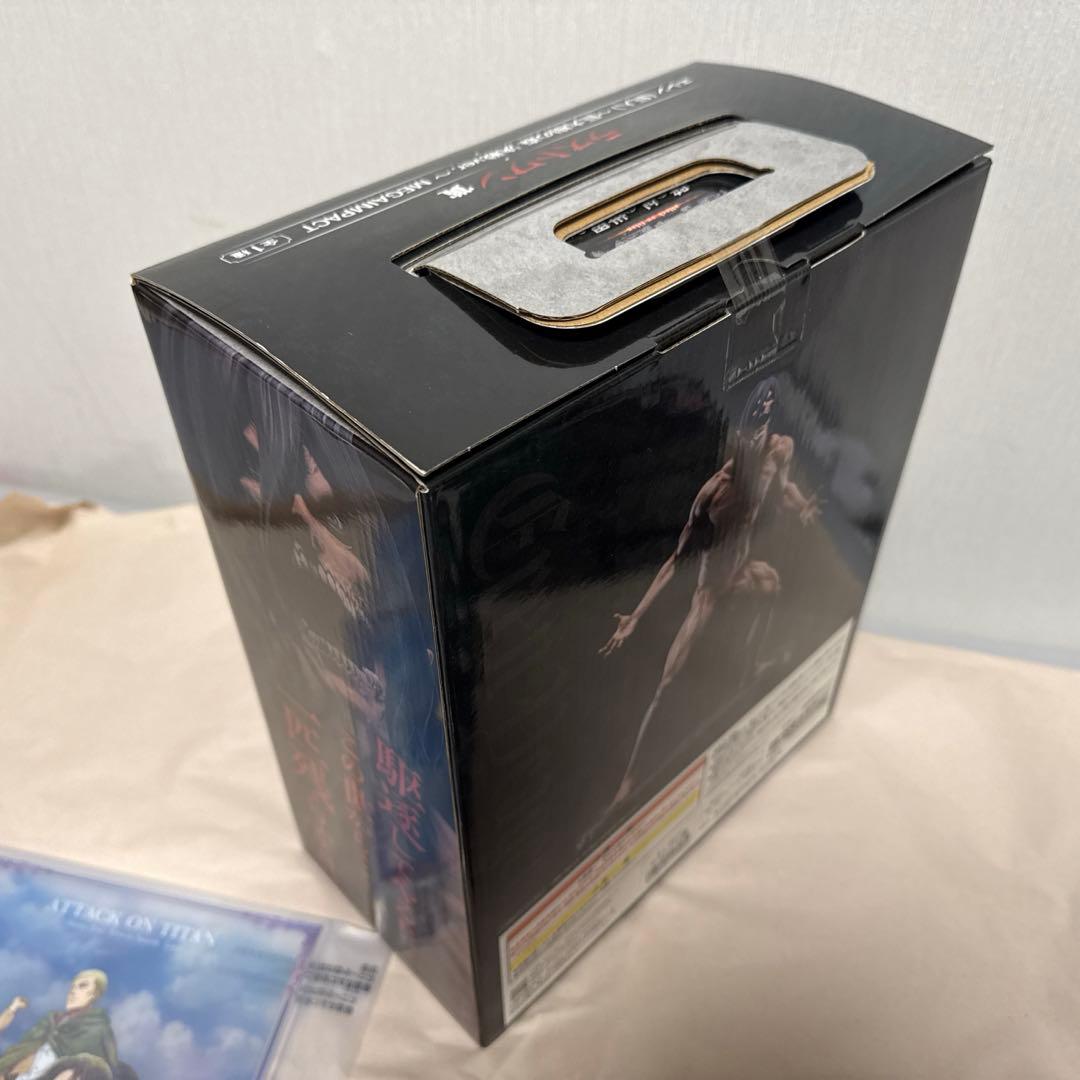 一番くじ　進撃の巨人　A賞　女型の巨人　ラストワン賞　エレン（巨人）+おまけ