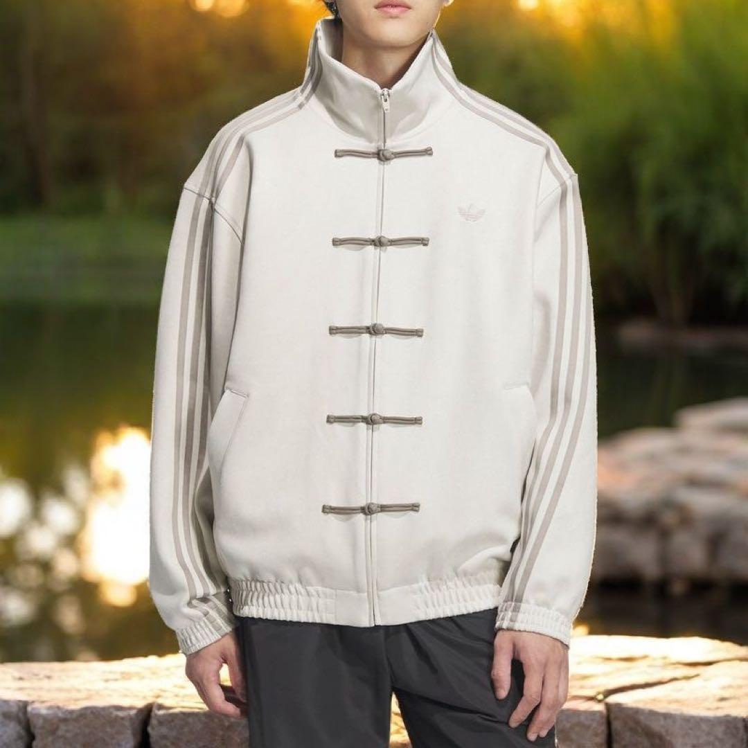 アディダス 中国限定 蛇年トラックジャケットホワイトLサイズ” adidas