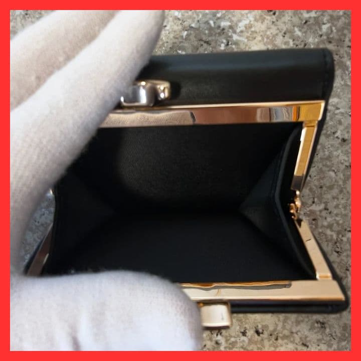 新品未使用】ヴィヴィアンウエストウッド三つ折り財布 913VW124