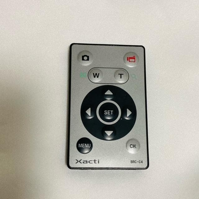 SANYO Xacti DMX-CG110 デジタルムービーカメラ レッド