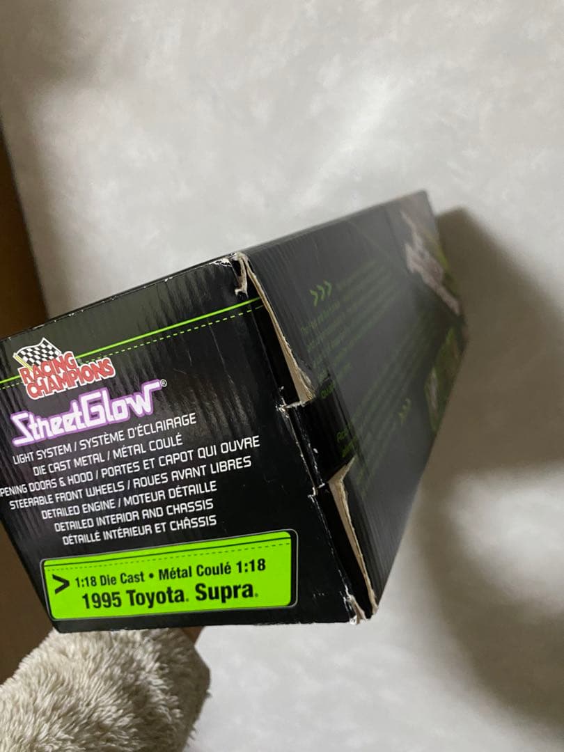 ワイルドスピード　1/18 Toyota Supra スープラトヨタ ミニカー