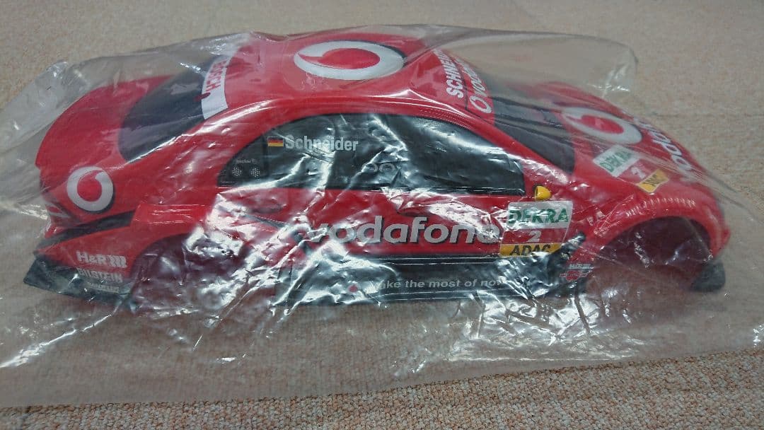 タミヤ ボーダフォン AMGメルセデス Cクラス DTM 2006完成ボディ仕様