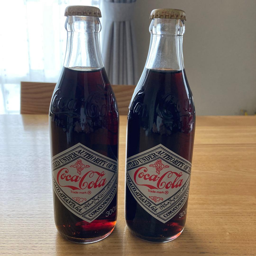 コカコーラ 100周年記念ボトル - メルカリ