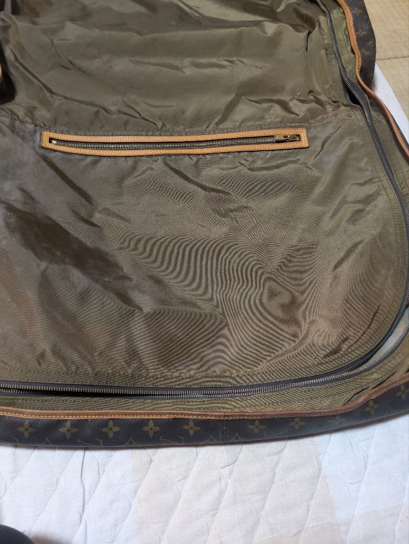 ルイヴィトン、ガーメント レトロ、インテリアに。