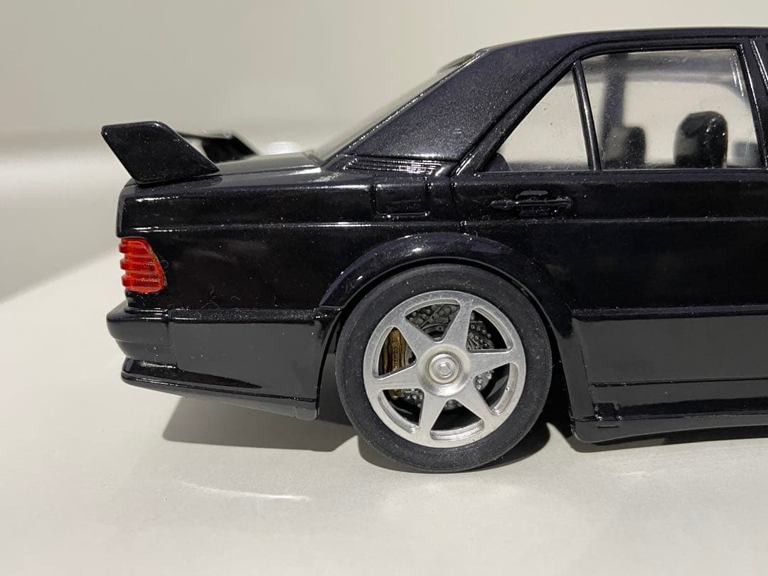 希少 1/24 メルセデスベンツ 190エボリューション1完成品