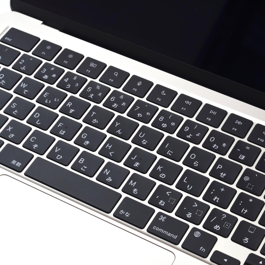 H.MP 【美品】充電5回 MacBook Air A2681 - メルカリ