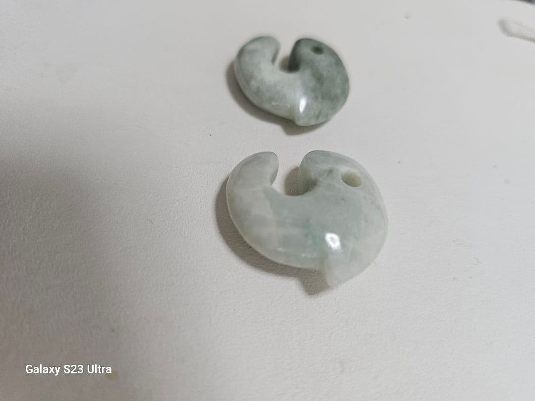 糸魚川翡翠飛龍勾玉　伝統工芸士作品