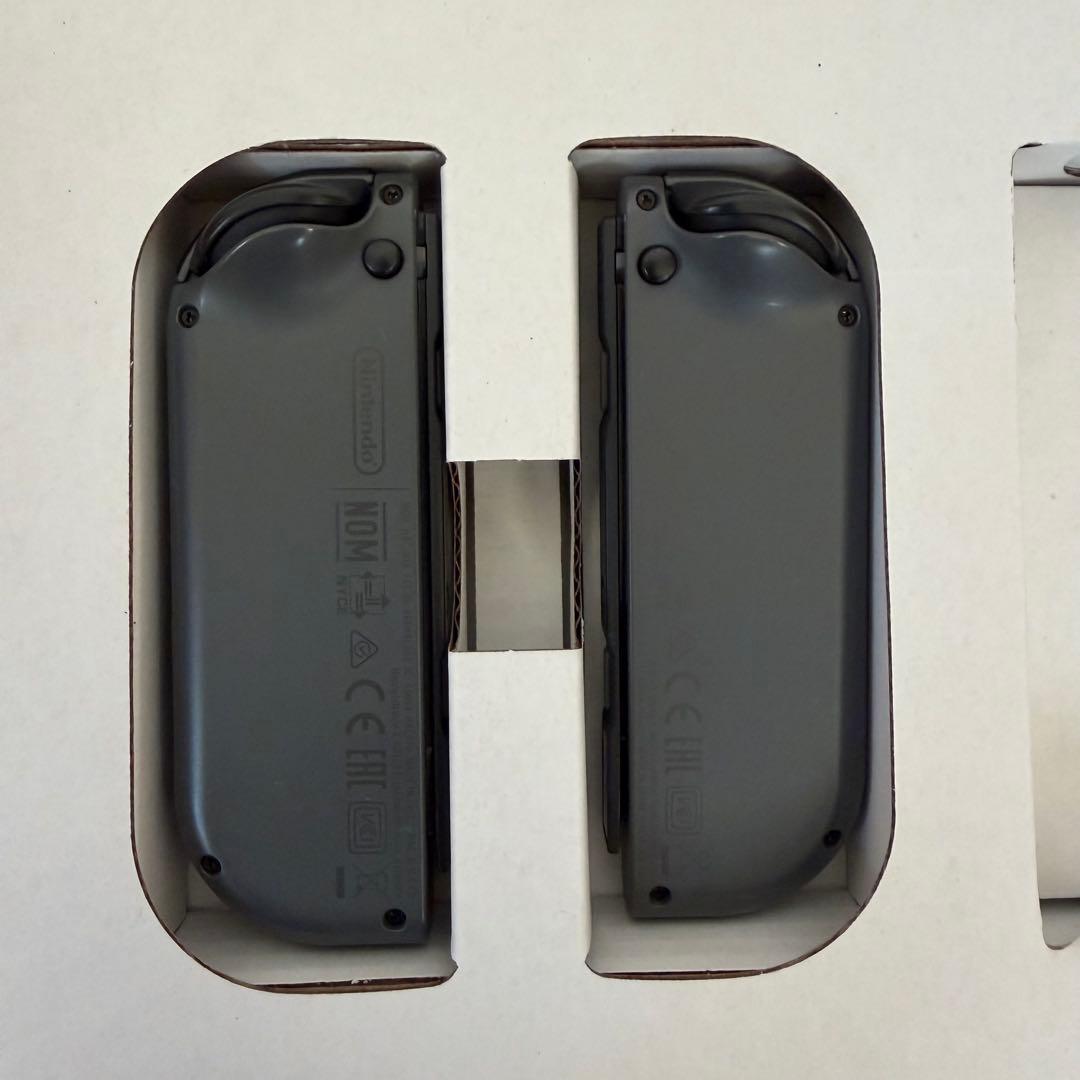 Nintendo Switch 初期型 赤箱