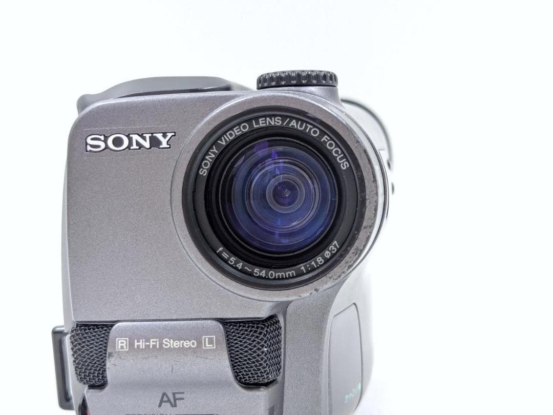 8mmテープのダビングに！ SONY ビデオカメラ CCD-TR3 02