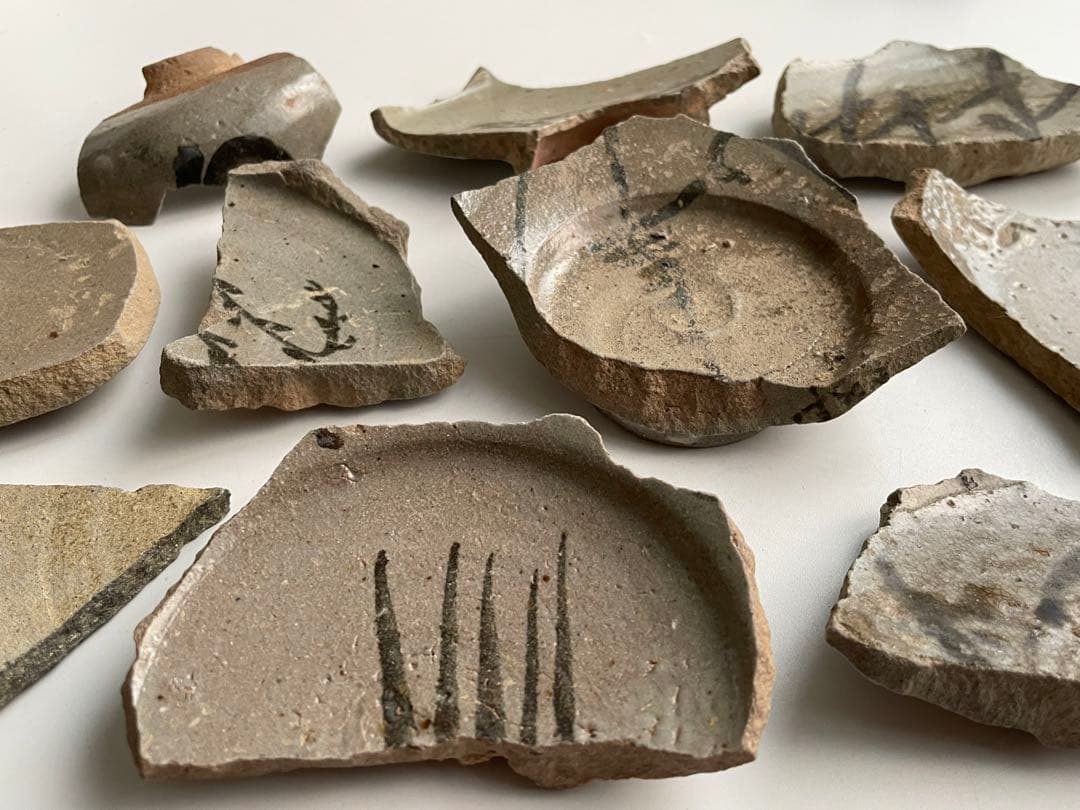 骨董　アンティーク　古唐津　絵唐津　陶片　残欠　古陶磁　桃山時代　焼山窯　松浦系