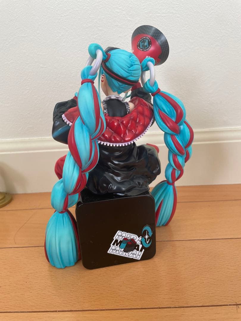 初音ミク「マジカルミライ 2023」Ver. 1/7スケールフィギュア