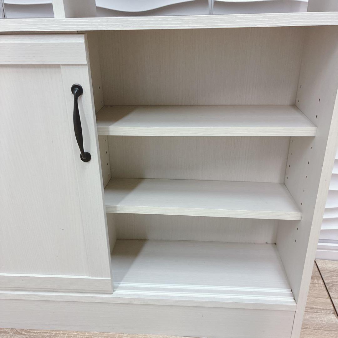 ◇大阪府 神戸市 配達料無料！◇薄型キャビネット◇引き戸◇収納◇