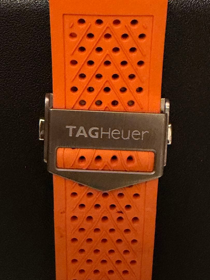 タグホイヤー オレンジ ラバーストラップ(Connected E4 45mm)