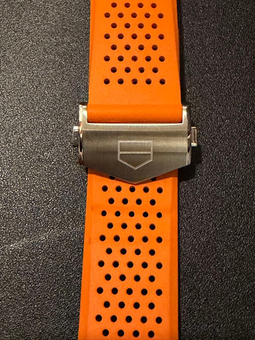 タグホイヤー オレンジ ラバーストラップ(Connected E4 45mm)