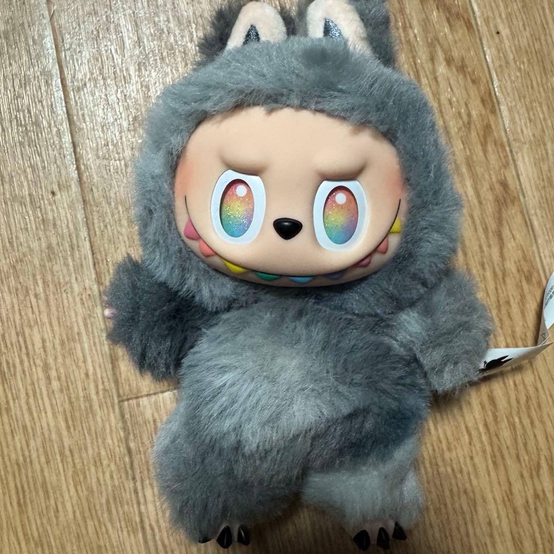 S*o様 LABUBU ラブブ　シークレット　グレー