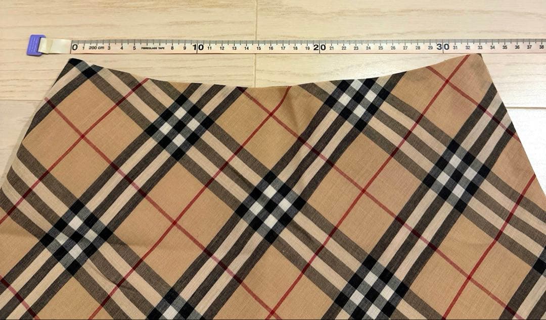 美品 Burberry バーバリー スカート 36 Sサイズ ベージュ