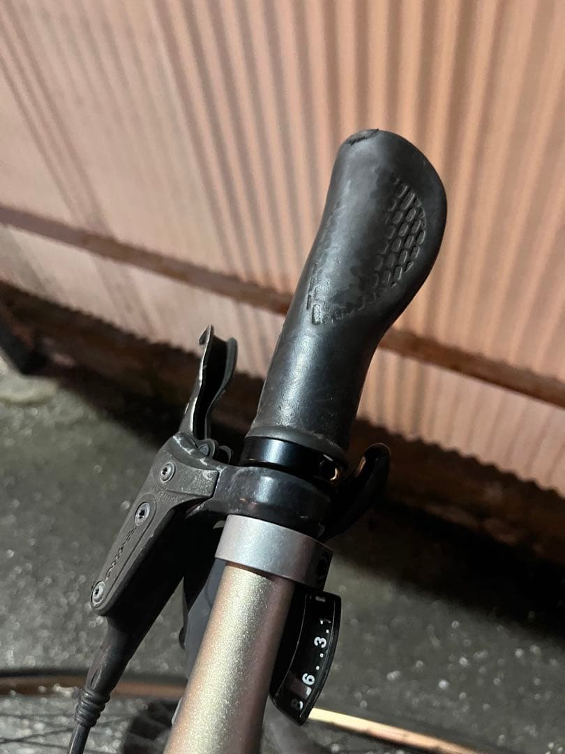 りゅうのすけ【ジャンク】Fuji Feather CXFクロスバイク