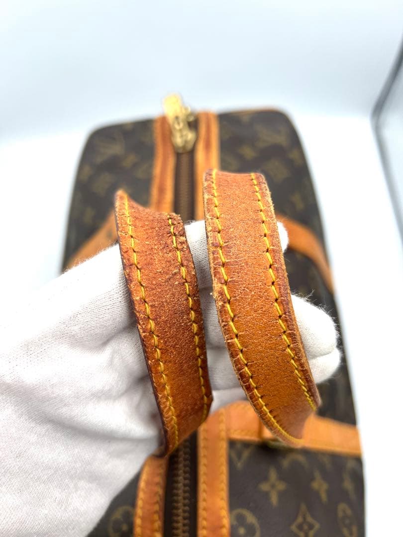LOUIS VUITTON ルイヴィトン モノグラム サックスプール35 ハンド