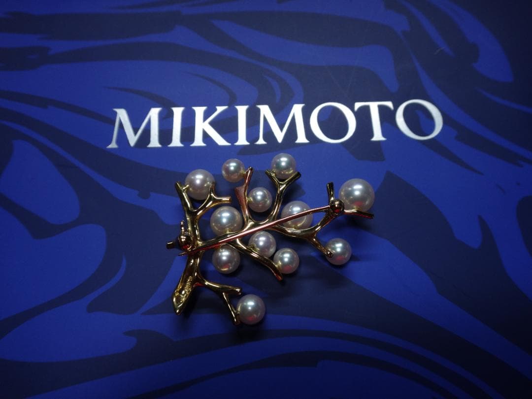 ミキモト MIKIMOTO K18ブローチ 幸福の木 ラージ Yumi2810様 - メルカリ