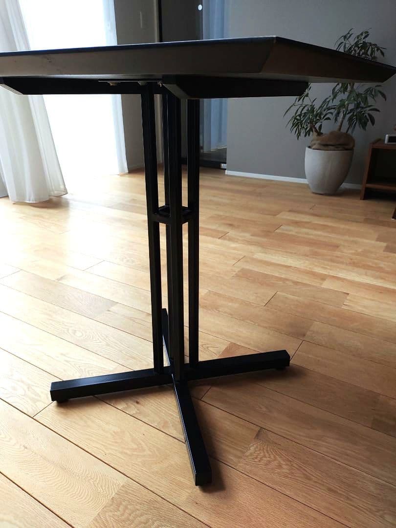 a.flat エーフラット　カフェテーブル